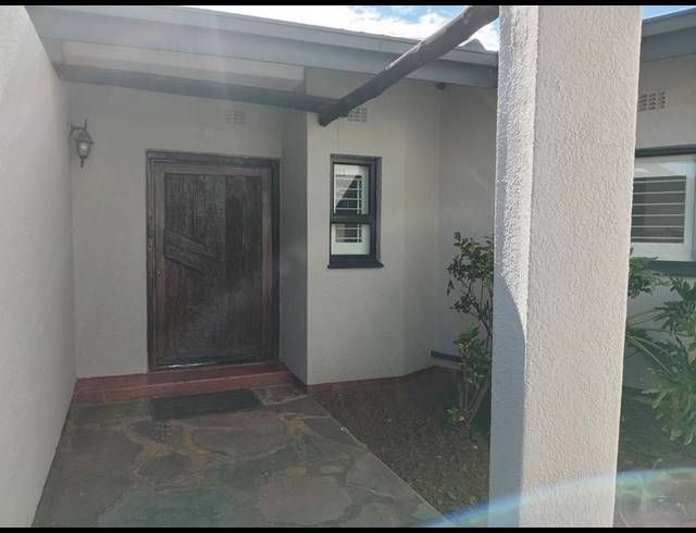 3 BEDROOM HOUSE FOR SALE IN VANDERBIJLPARK SE 6